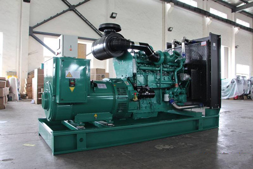 芙蓉320kw康明斯柴油发电车出租组图片 芙蓉320kw康明斯柴油发电车出租组图片